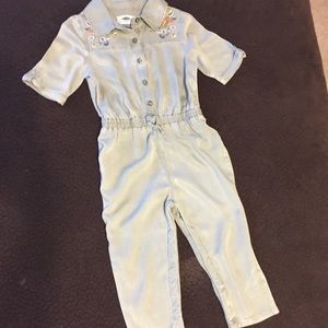 Girls 2t Old Navy sage green jumper